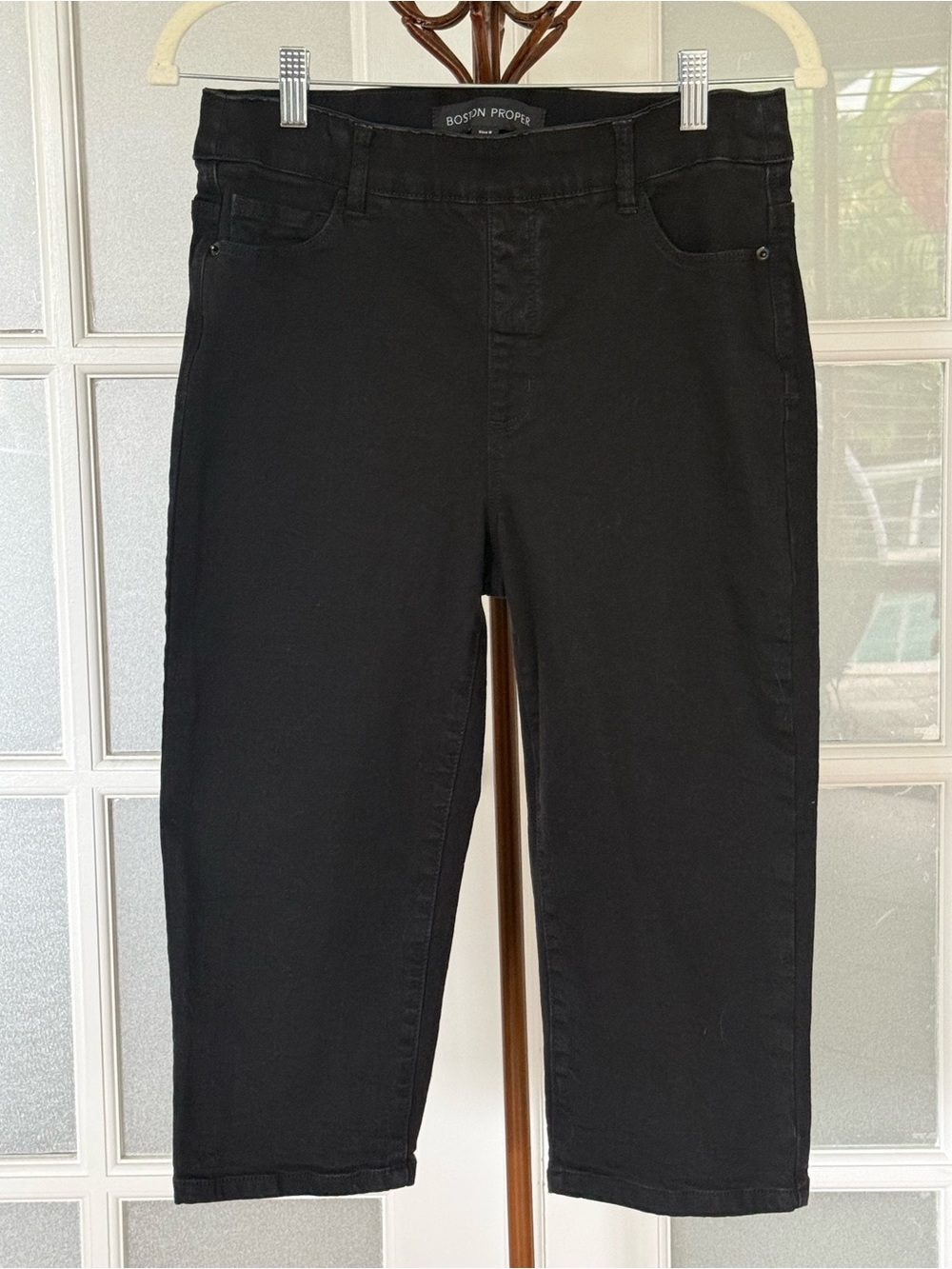 Boston Proper Black Stretch Denim Capri Jeans Size 8 Cropped Pants